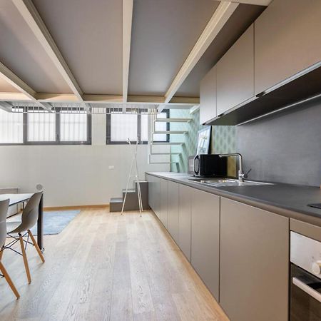 Modern Loft in Porta Venezia-Hosted by Sweetstay Mailand Exterior foto